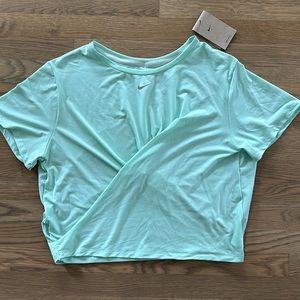 Nike Dri-FIT One Luxe Twist Short Sleeve Shirt sz XXL Women's Crop Mint Green